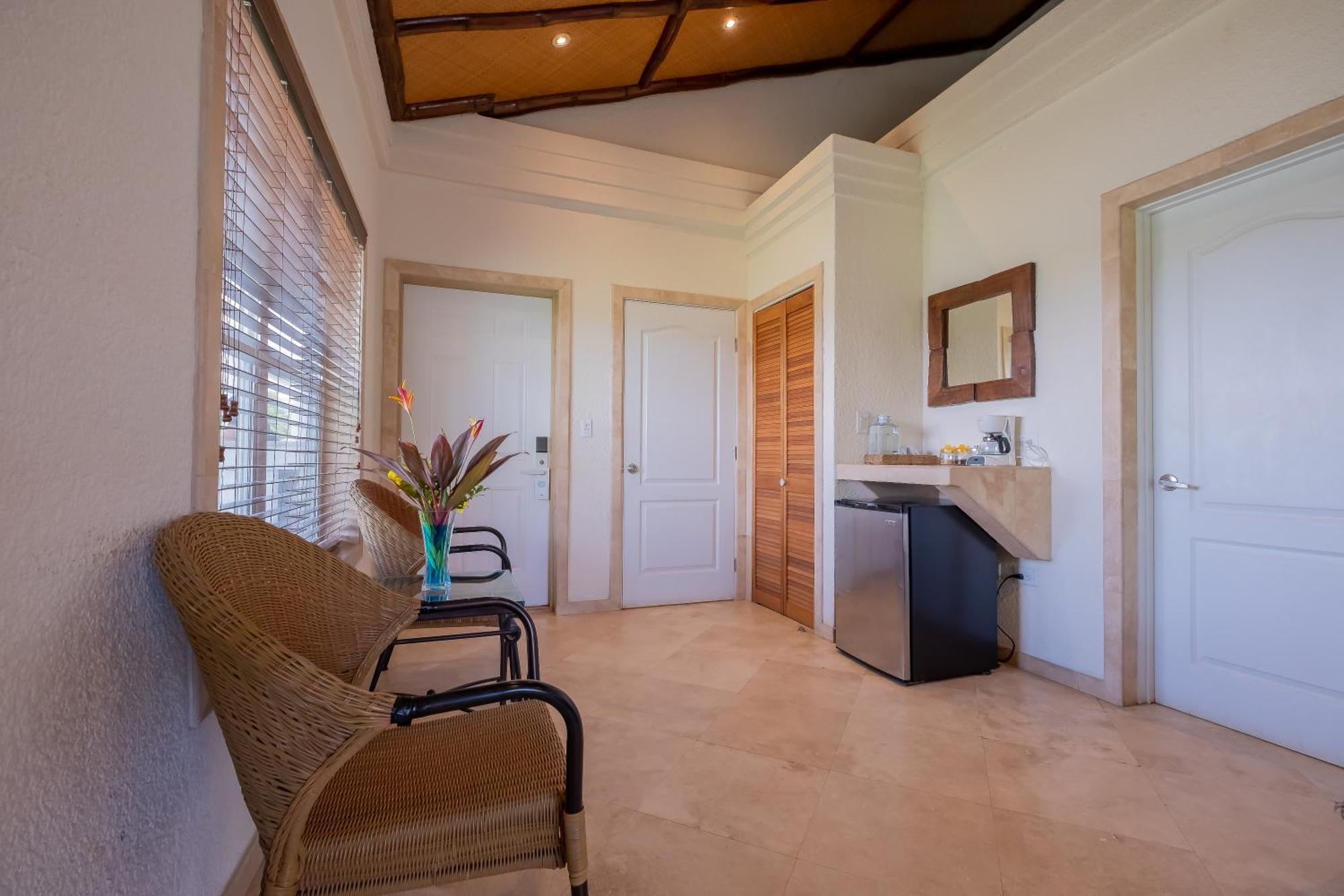 The Placencia Maya Beach Bagian luar foto